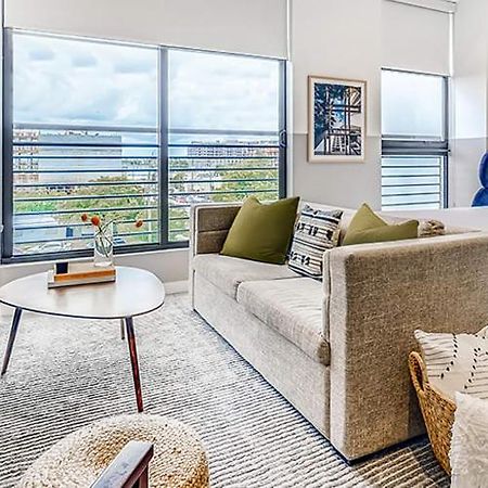 Sentral Studio Apt With Den In Wynwood Miami Bagian luar foto