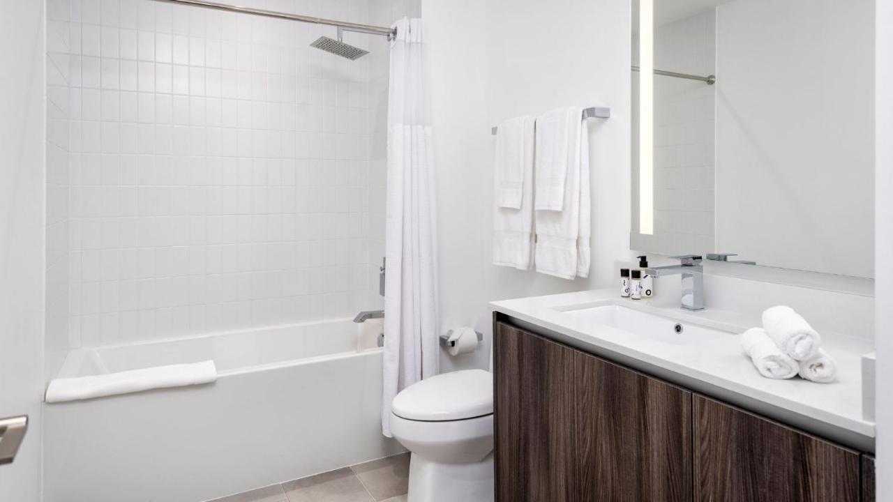 Sentral Studio Apt With Den In Wynwood Miami Bagian luar foto