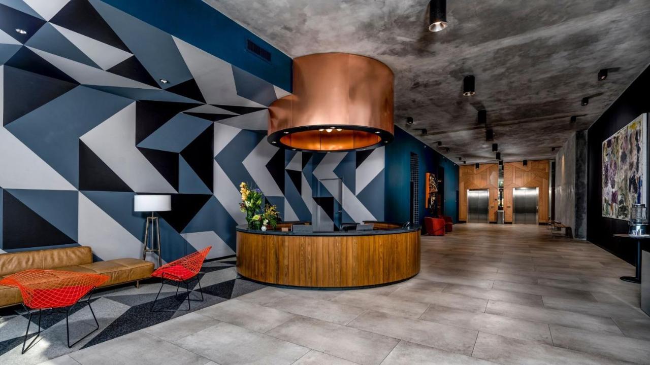 Sentral Studio Apt With Den In Wynwood Miami Bagian luar foto